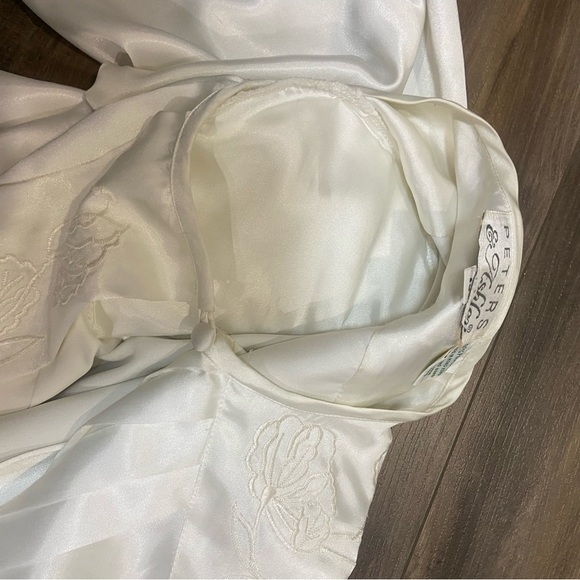 Peters & Ashley White Vintage Long Sleeve Blouse - Picture 4 of 5